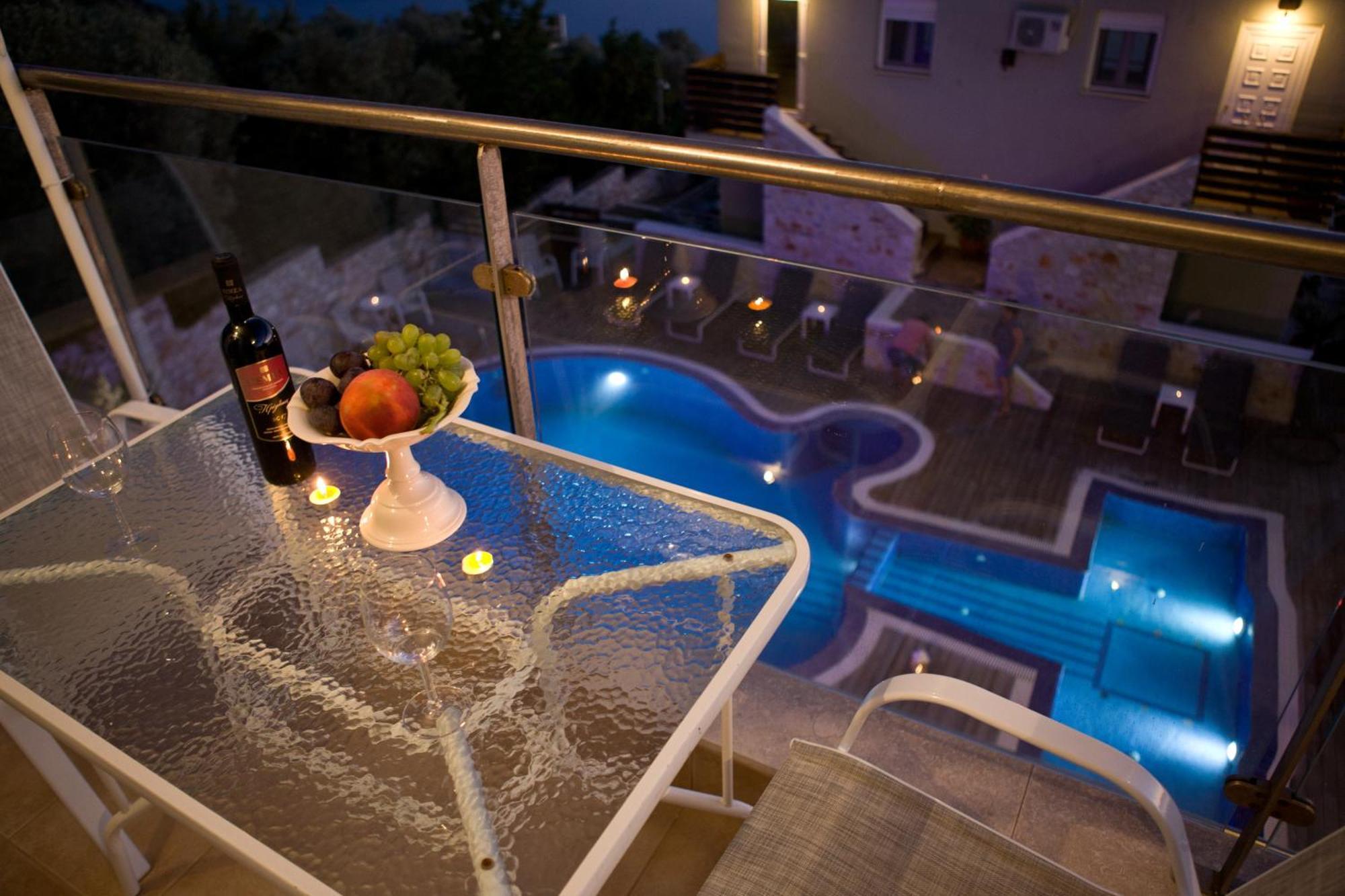 Axion Esti Apartments สโกเปลอสทาวน์ ภายนอก รูปภาพ